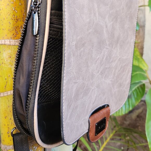 Liz Soto slim Julia Backpack in Tan and Black main image 6